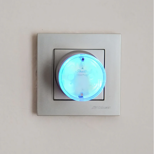 Shelly - Z-Wave 800 Long Range Smart Plug Shelly Wave Plug LR Black