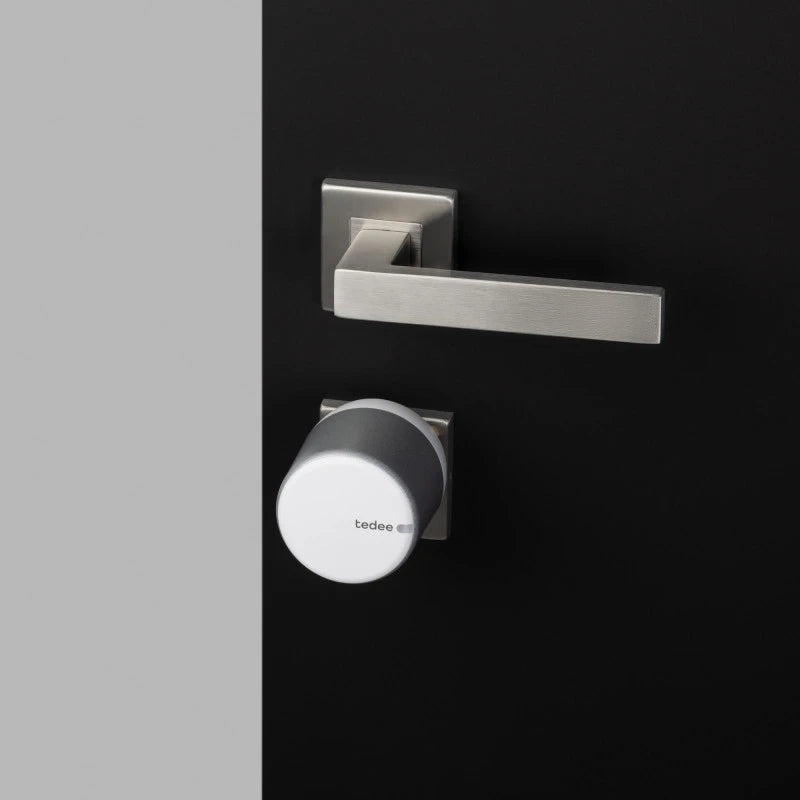 Tedee GO - Bluetooth grey Smart Lock (Apple Homekit)
