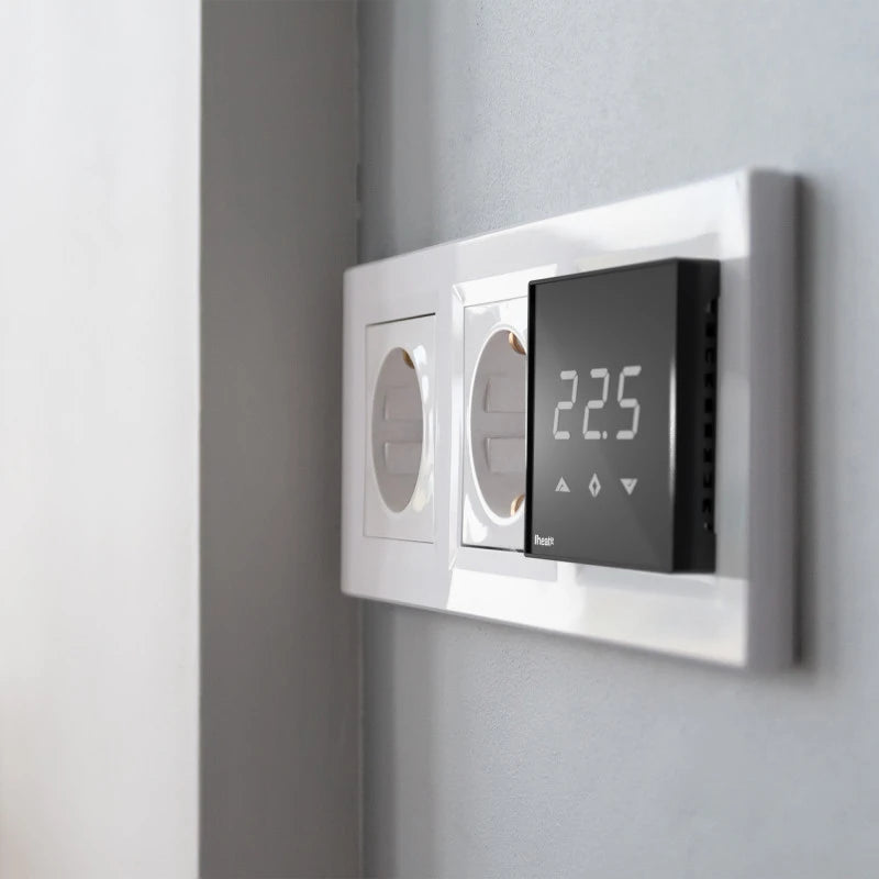 Heatit - Z-Wave+ termostaatti lattialämmitys sähkö 16A musta