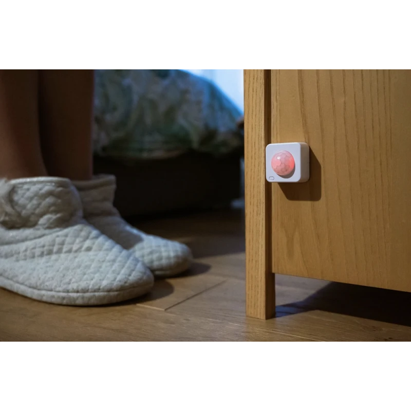 Shelly BLU Motion ZB - Zigbee and Bluetooth PIR motion sensor + light sensor