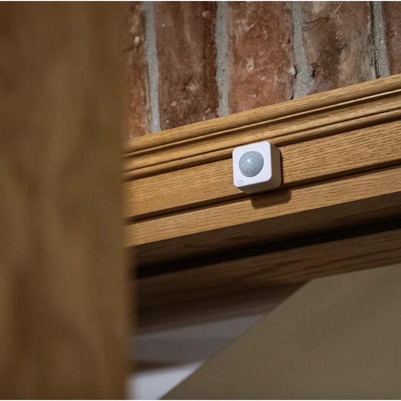 Shelly BLU Motion ZB - Zigbee and Bluetooth PIR motion sensor + light sensor