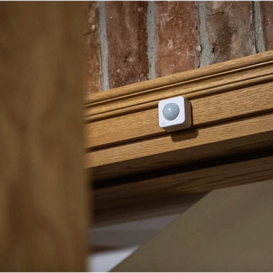 Shelly BLU Motion ZB - Zigbee and Bluetooth PIR motion sensor + light sensor