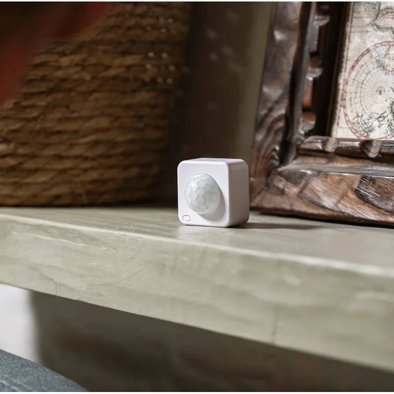 Shelly BLU Motion ZB - Zigbee and Bluetooth PIR motion sensor + light sensor
