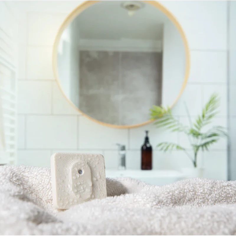 Shelly - Outdoor Zigbee or Bluetooth IP54 temperature and humidity sensor ivory Shelly BLU H&T ZB