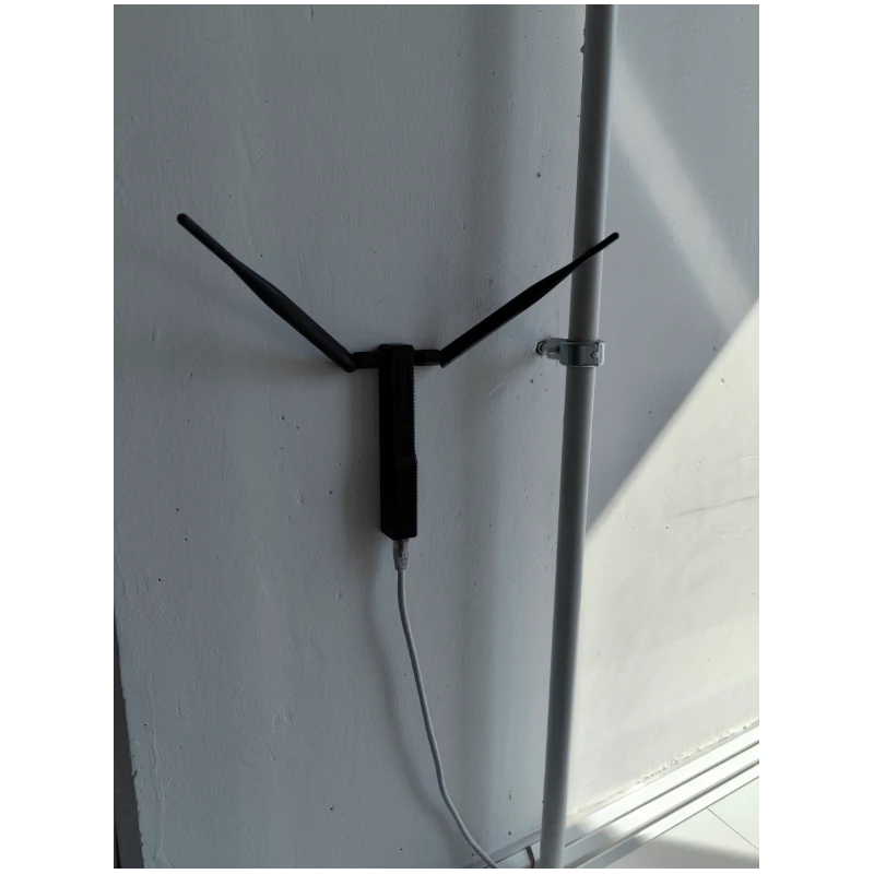 Smlight - Zigbee and Matter Thread USB Ethernet POE Adapter SLZB-MR4